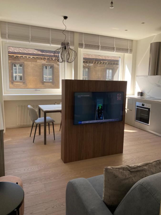 Torino 64 - Duomo City Center Luxury Apartment Perfect X2! Mediolan Zewnętrze zdjęcie